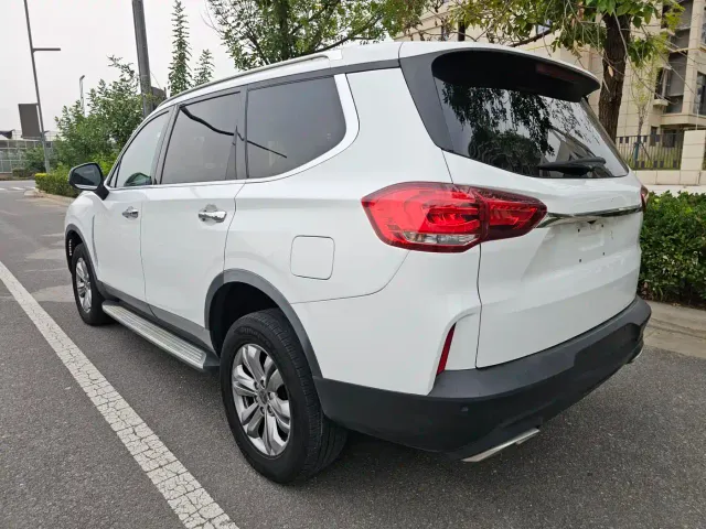Maxus SAIC Maxus D90 Pro — Фото автомобиля 4