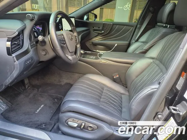 Lexus LS LS500h 5th Gen — Фото автомобиля 10