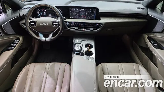 Kia K8 — Фото автомобиля 7