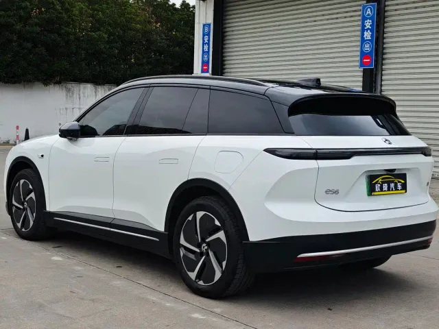 Nio ES6 — Фото автомобиля 14