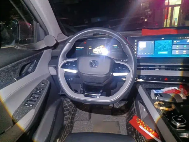 Changan CS75 Plus — Фото автомобиля 11