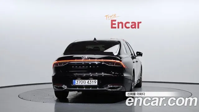 Hyundai Grandeur Новый Grandeur IG — Фото автомобиля 4