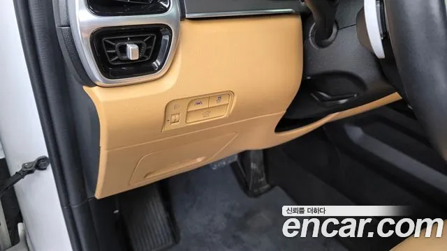 Kia Sorento Sorento 4-е поколение Дизель 2.2 2WD — Фото автомобиля 17