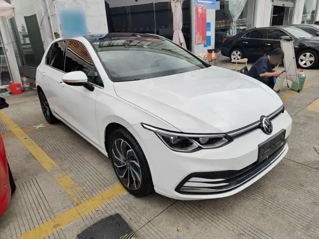 Volkswagen Golf 2021 280TSI DSG Pro — Фото автомобиля 3
