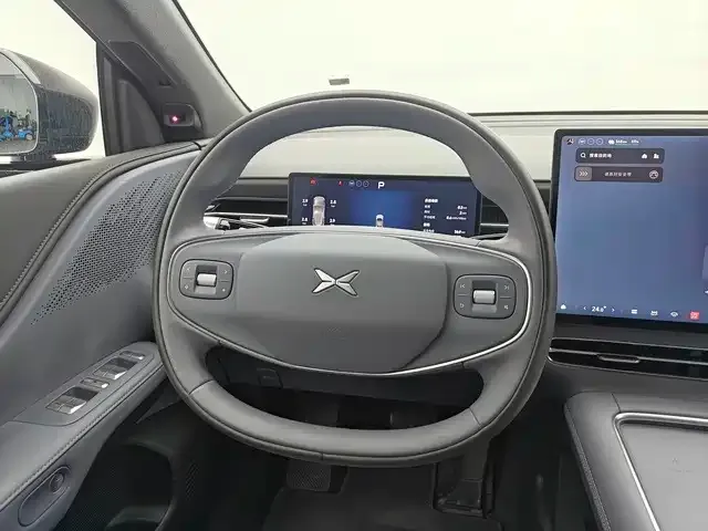 Xpeng G6 — Фото автомобиля 11