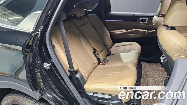 Kia Sorento Новый Sorento 4 поколение Дизель 2.2 4WD — Фото автомобиля 11