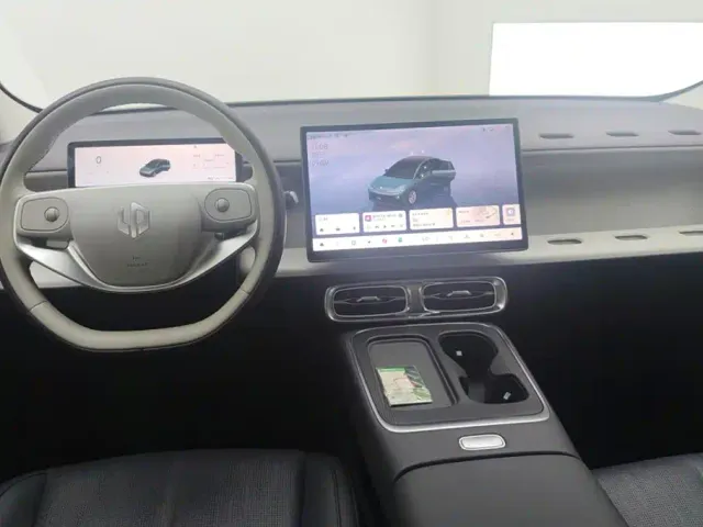 Leapmotor B01 — Фото автомобиля 12