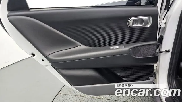 Hyundai Ioniq 6 — Фото автомобиля 14