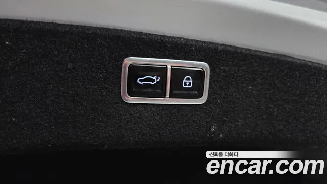 Genesis G80 Бензин 2.5 турбо AWD — Фото автомобиля 14