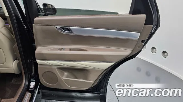 Genesis GV80 2.5T Бензин AWD — Фото автомобиля 22