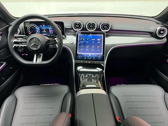 Mercedes-Benz C-Class — Фото автомобиля 12