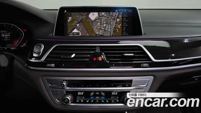 BMW 7 Series — Фото автомобиля 14