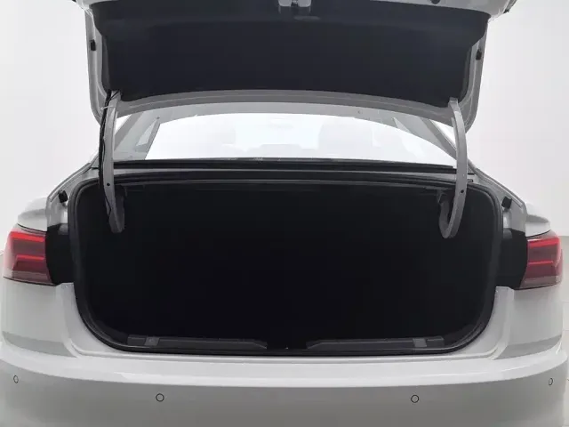 Volkswagen Bora 2021 1.5L Automatic Comfort Smart Edition — Фото автомобиля 16