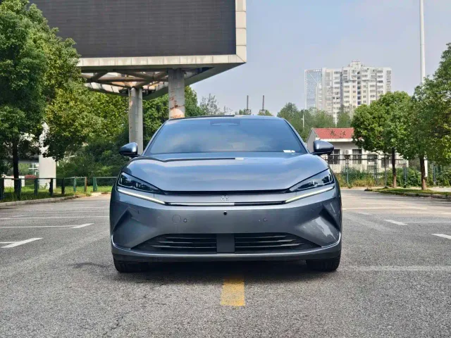 BYD Qin L — Фото автомобиля 2