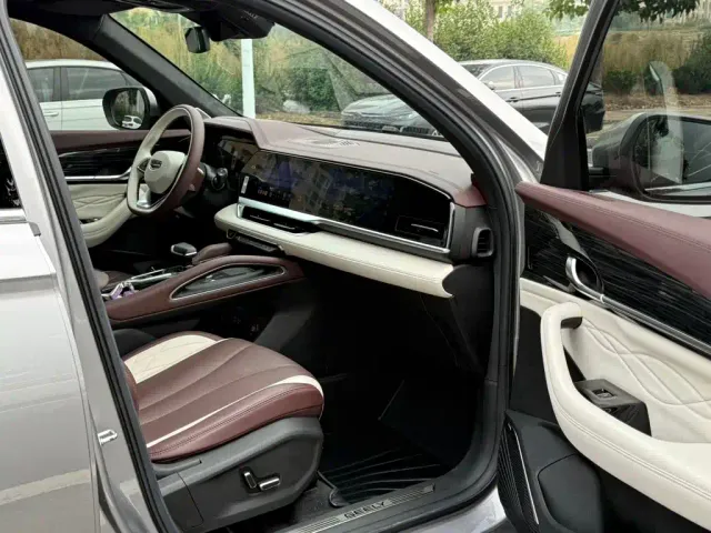 Geely Xingyue L — Фото автомобиля 6