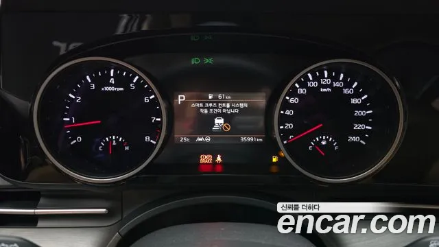 Kia Canival Carnival 4 поколение Бензин 9 мест Noblesse — Фото автомобиля 3