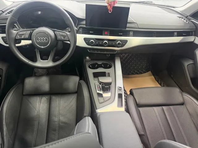 Audi A4L — Фото автомобиля 4