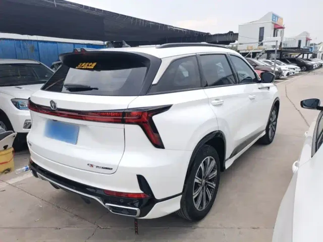 Changan CS75 Plus — Фото автомобиля 6