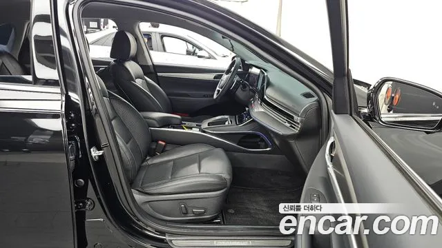 Hyundai Grandeur Новый Grandeur IG — Фото автомобиля 11