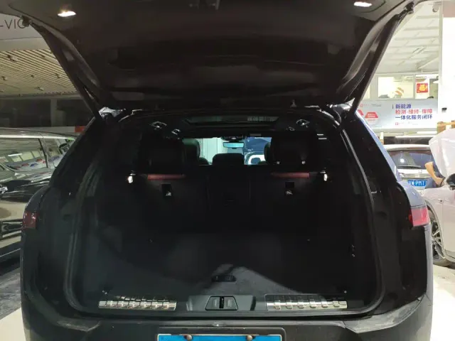 Land Rover Range Rover Sport — Фото автомобиля 9