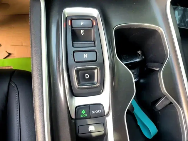Honda Accord — Фото автомобиля 13