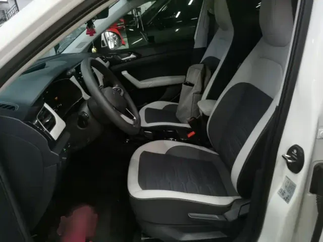Volkswagen Tharu — Фото автомобиля 14