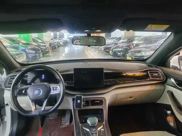 BYD Qin PLUS — Фото автомобиля 8