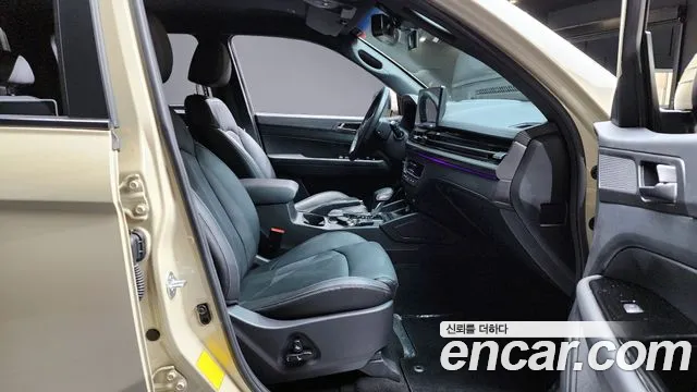 KG_Mobility_Ssangyong Rexton Новый Rexton Sport Дизель 2.2 2WD — Фото автомобиля 10