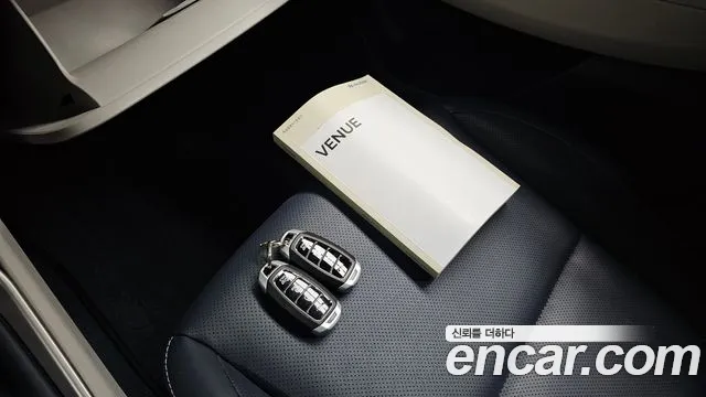 Hyundai Venue — Фото автомобиля 21