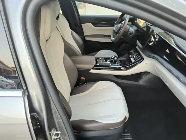 BYD Qin PLUS — Фото автомобиля 24
