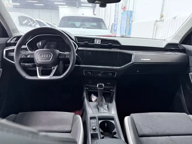 Audi Q3 — Фото автомобиля 8