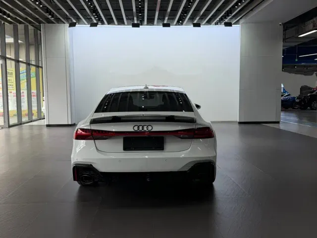 Audi A7 — Фото автомобиля 21