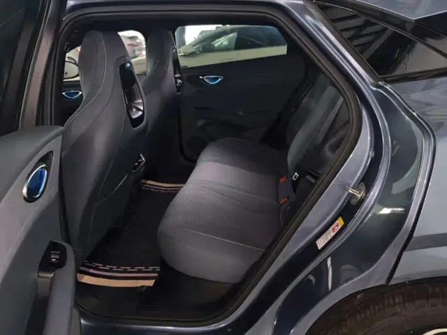 BYD Seal 06 GT — Фото автомобиля 11