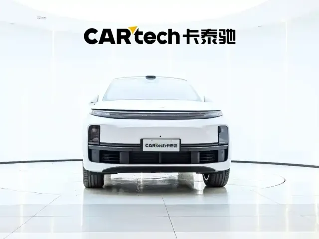 Li Auto L7 — Фото автомобиля 6