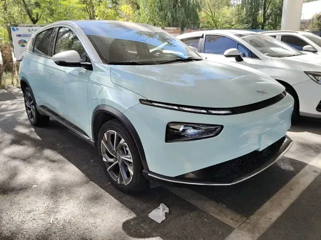 Xpeng G3 — Фото автомобиля 3