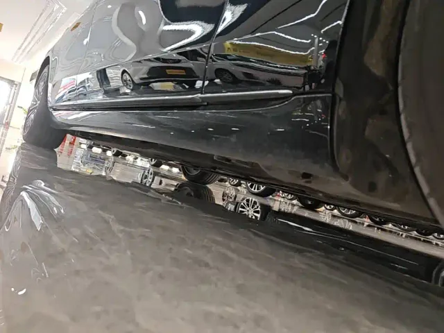 Mercedes-Benz S-Class — Фото автомобиля 20