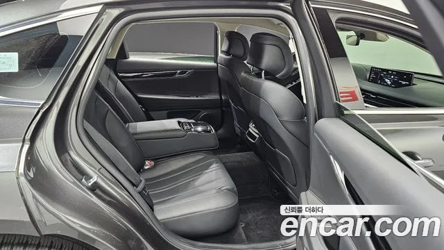 Genesis G80 Бензин 2.5 турбо AWD — Фото автомобиля 11