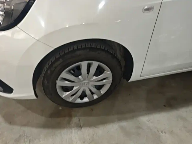 Honda Fit — Фото автомобиля 22