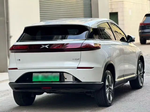 Xpeng G3 — Фото автомобиля 14