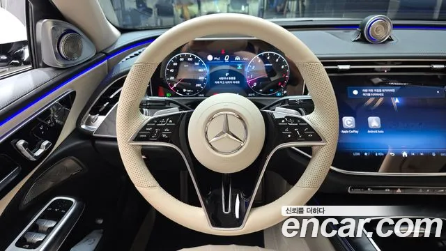 Mercedes-Benz E-Class — Фото автомобиля 11