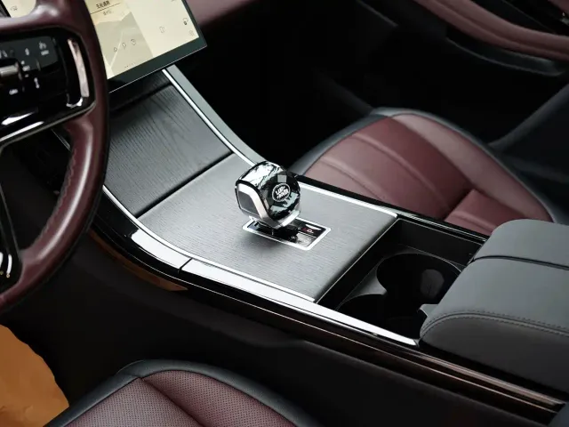 Land Rover Range Rover Evoque — Фото автомобиля 15