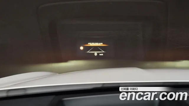 Genesis GV70 — Фото автомобиля 23
