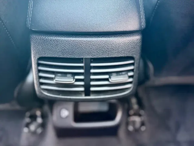 Kia Seltos — Фото автомобиля 18
