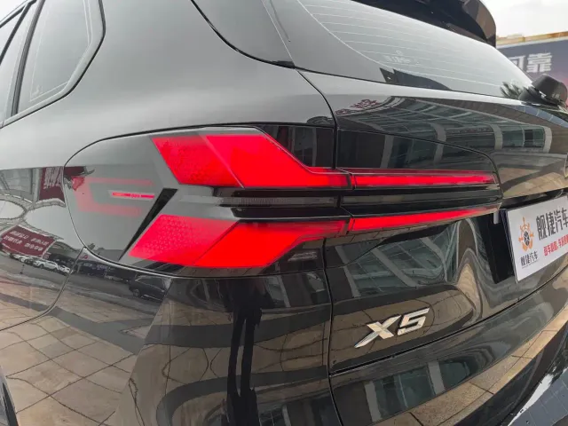 BMW X5 — Фото автомобиля 22