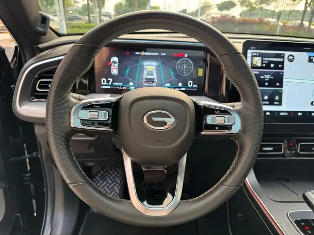 GAC Trumpchi GS8 — Фото автомобиля 6