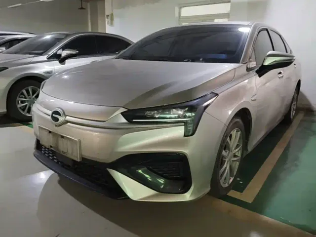Фотография автомобиля — GAC Aion S