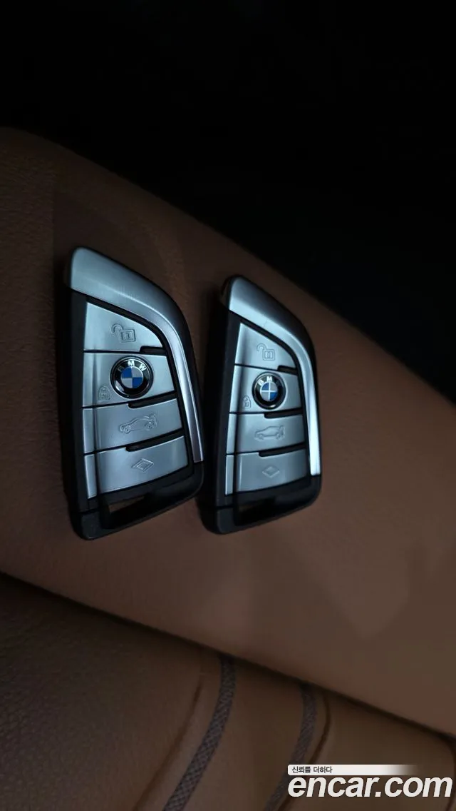 BMW 5-Series — Фото автомобиля 8