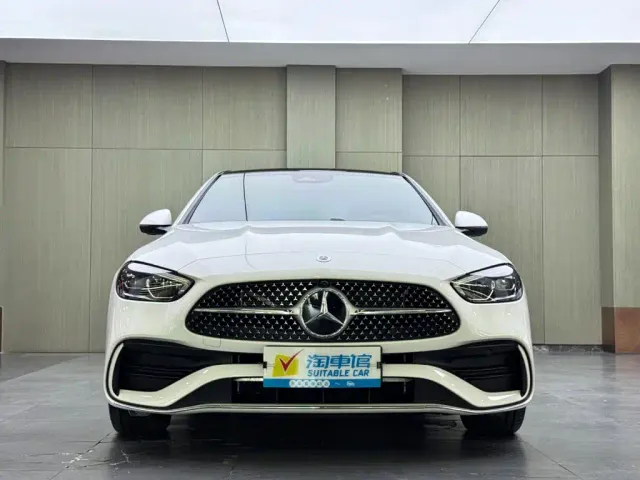Mercedes-Benz C-Class — Фото автомобиля 2