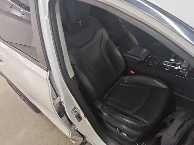 Chery Tiggo 8 — Фото автомобиля 24