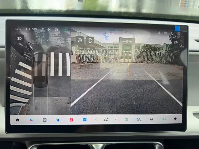 Leapmotor B10 — Фото автомобиля 27
